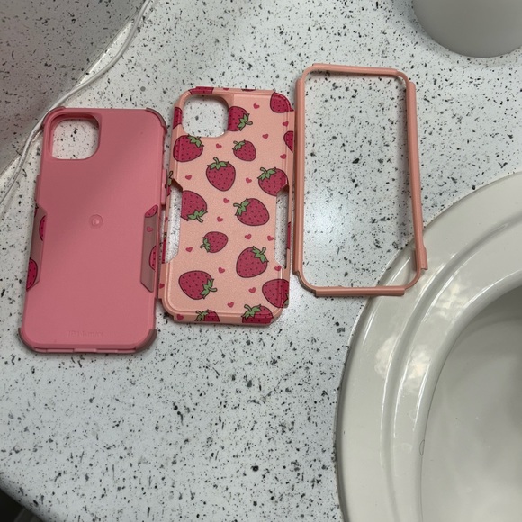 Strawberry phone case for an iPhone 14 Plus - Picture 2 of 2